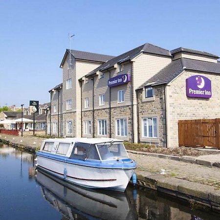 Premier Inn Huddersfield Central Luaran gambar