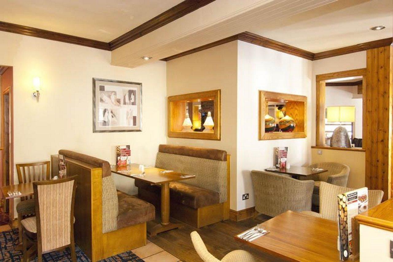 Premier Inn Huddersfield Central Luaran gambar
